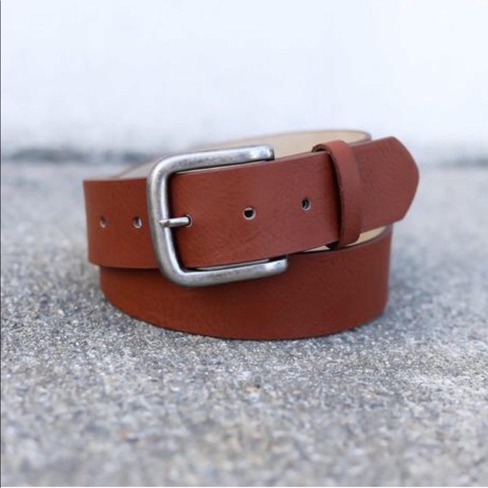 VICI Brown leather belt